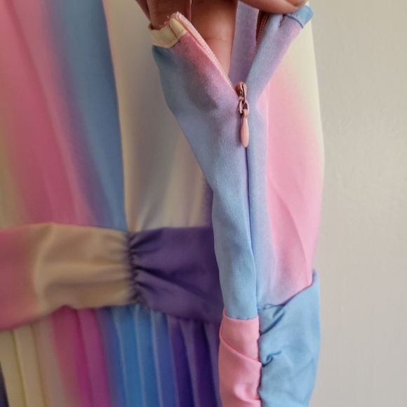 SHEIN | Plus Ombre Pleated Hem Cami Dress - Picture 6 of 7